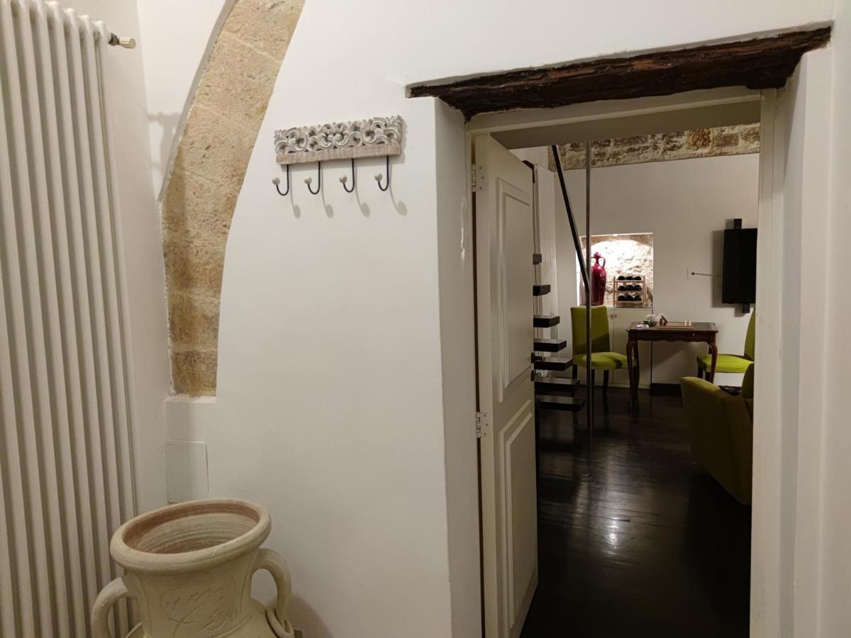 Frühstückspension Dimora Arco Basso - Old Town